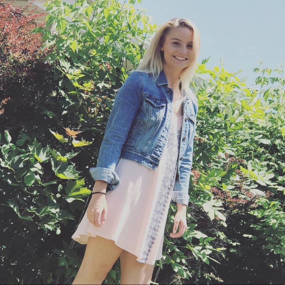Meet your Posher, Alycia